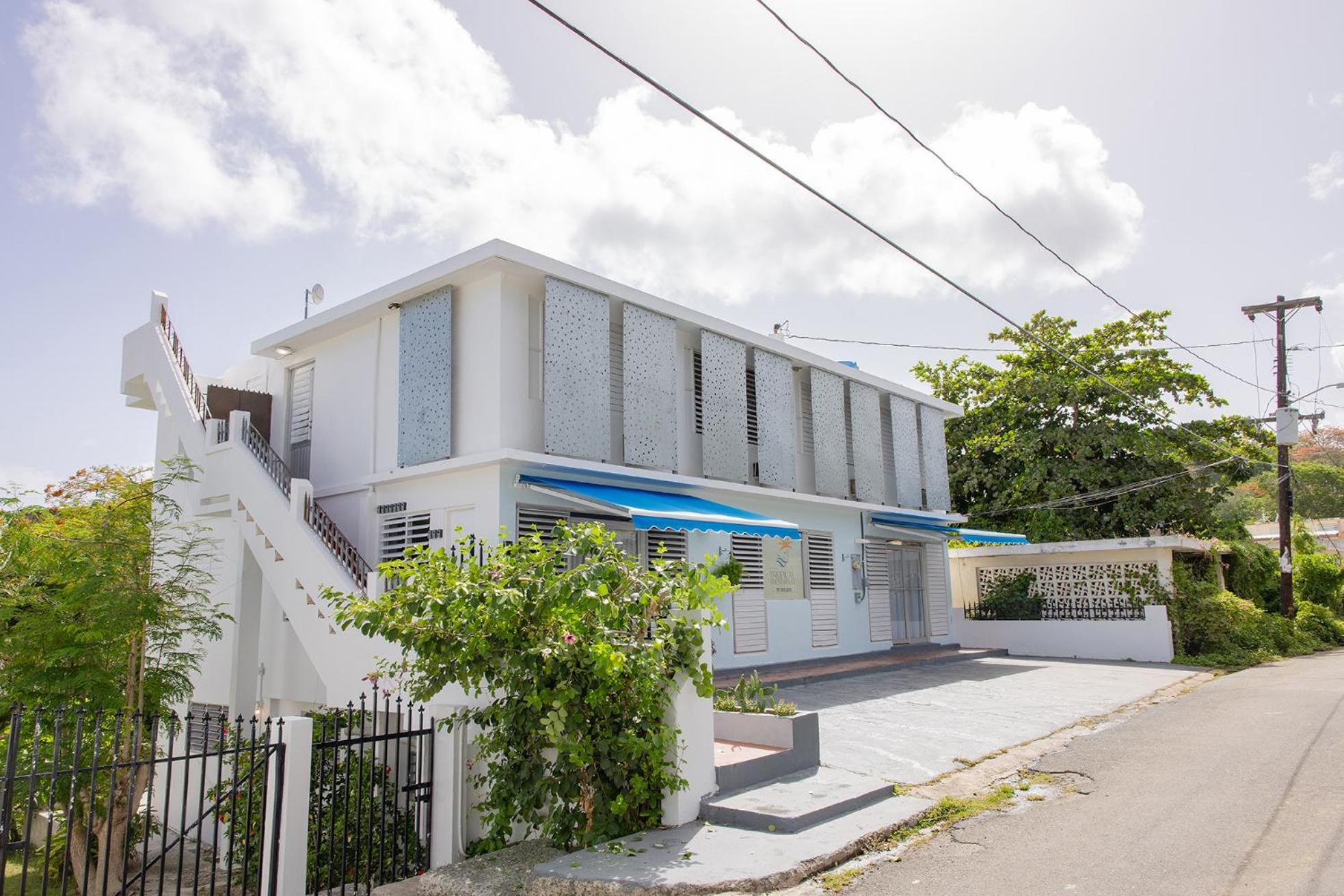 Vieques Tropical Guest House ภายนอก รูปภาพ