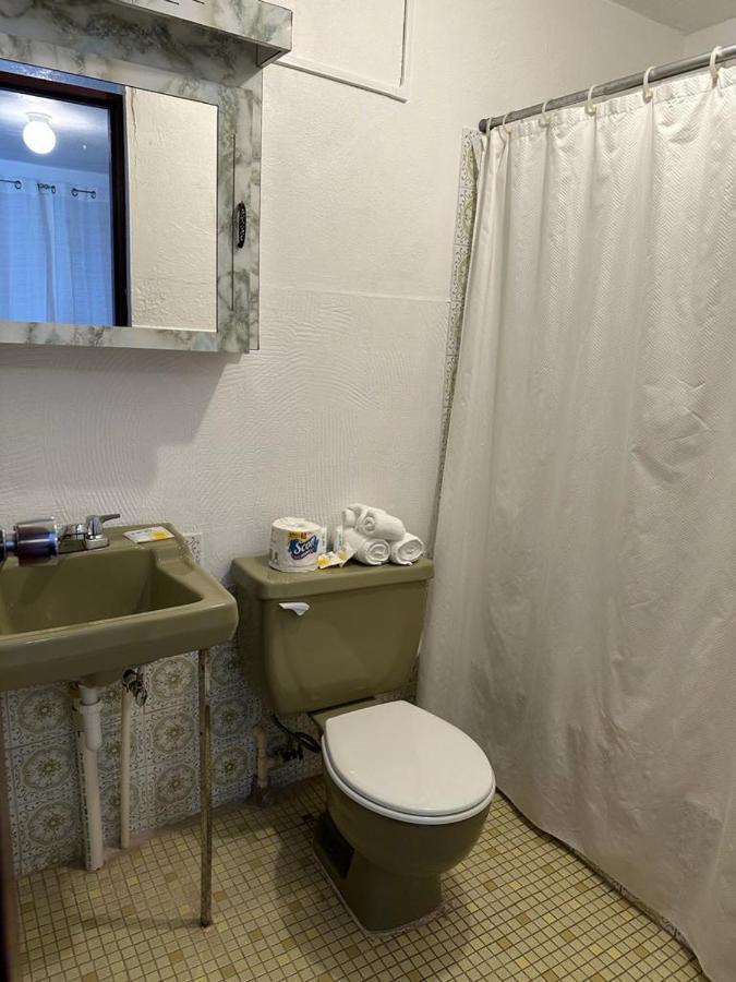 Vieques Tropical Guest House ภายนอก รูปภาพ