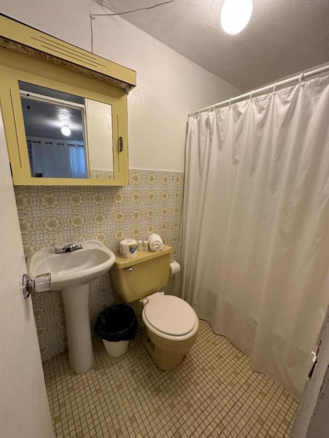 Vieques Tropical Guest House ภายนอก รูปภาพ