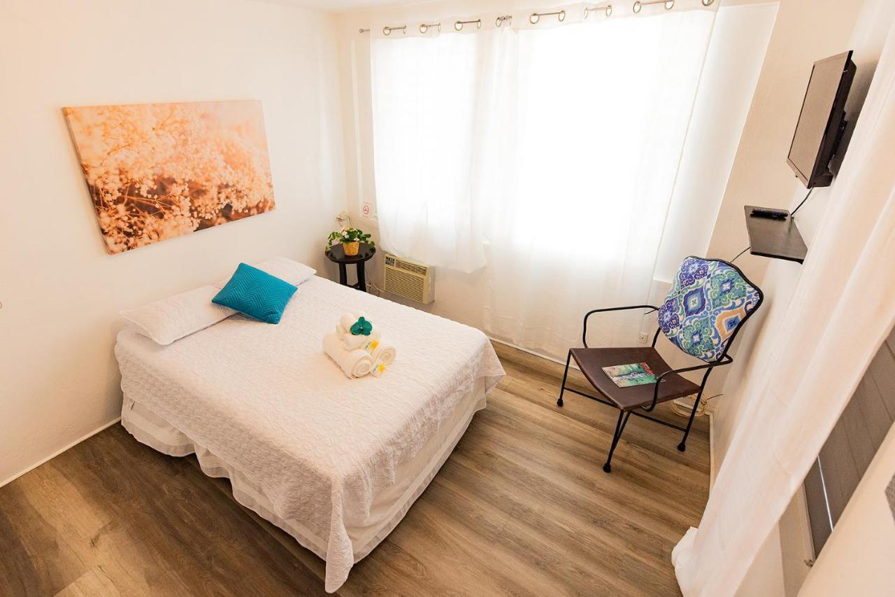Vieques Tropical Guest House ภายนอก รูปภาพ