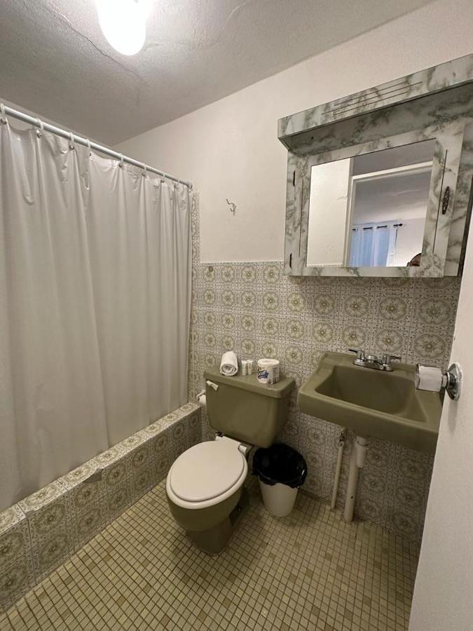 Vieques Tropical Guest House ภายนอก รูปภาพ